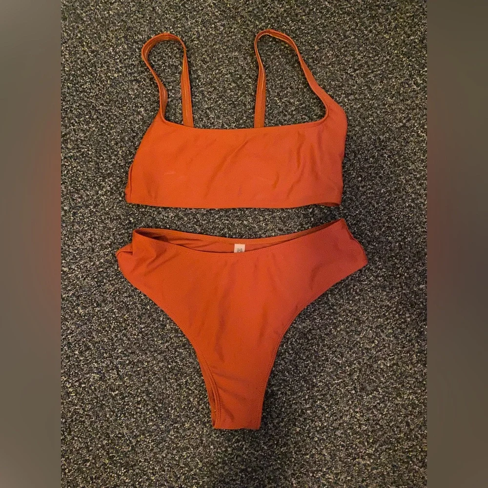 Rust Bikini Set - Picture 1 of 3